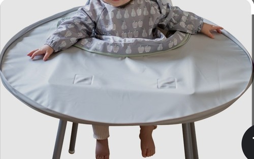 Tidy tot all - tidy, bib